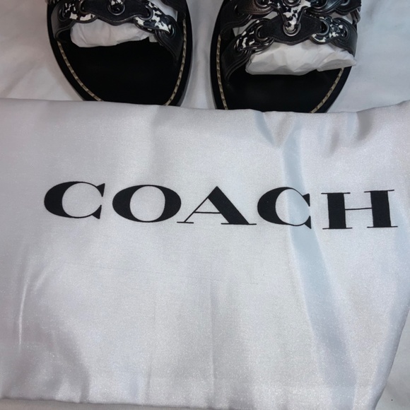 Coach gladiator Flat Sandals Sz 5.5B leather New dust bag - Picture 6 of 7
